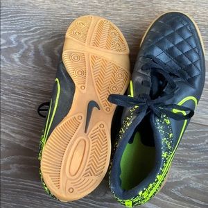 Nike Youth Turf Shoes